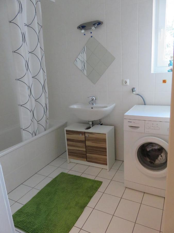 2 Zimmer Wohnung Gries Exterior foto